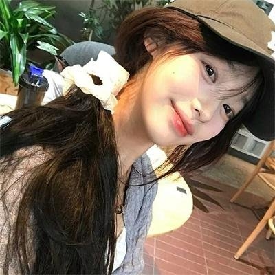 撒娇女人最好命