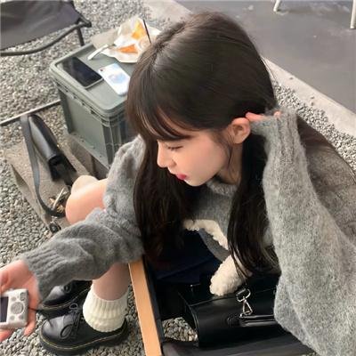 夜明前的琉璃色